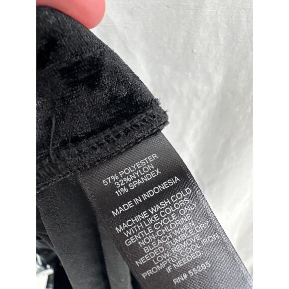 Express Skirt Womens Large Black Velvet Mini Skater Whimsigoth Boho Stretch - Picture 4 of 7